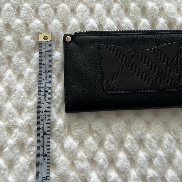 Burberry Lexi Leather Wallet-Authentic-Used - Picture 13 of 13